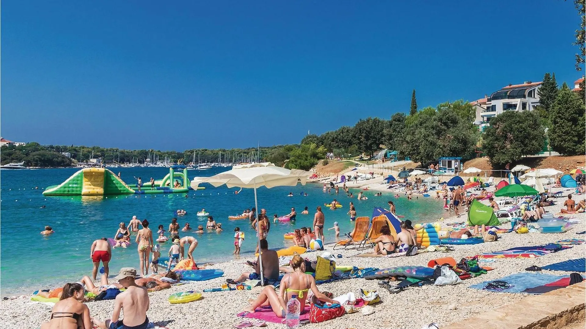 1 Bedroom Lovely Apartment In Pula