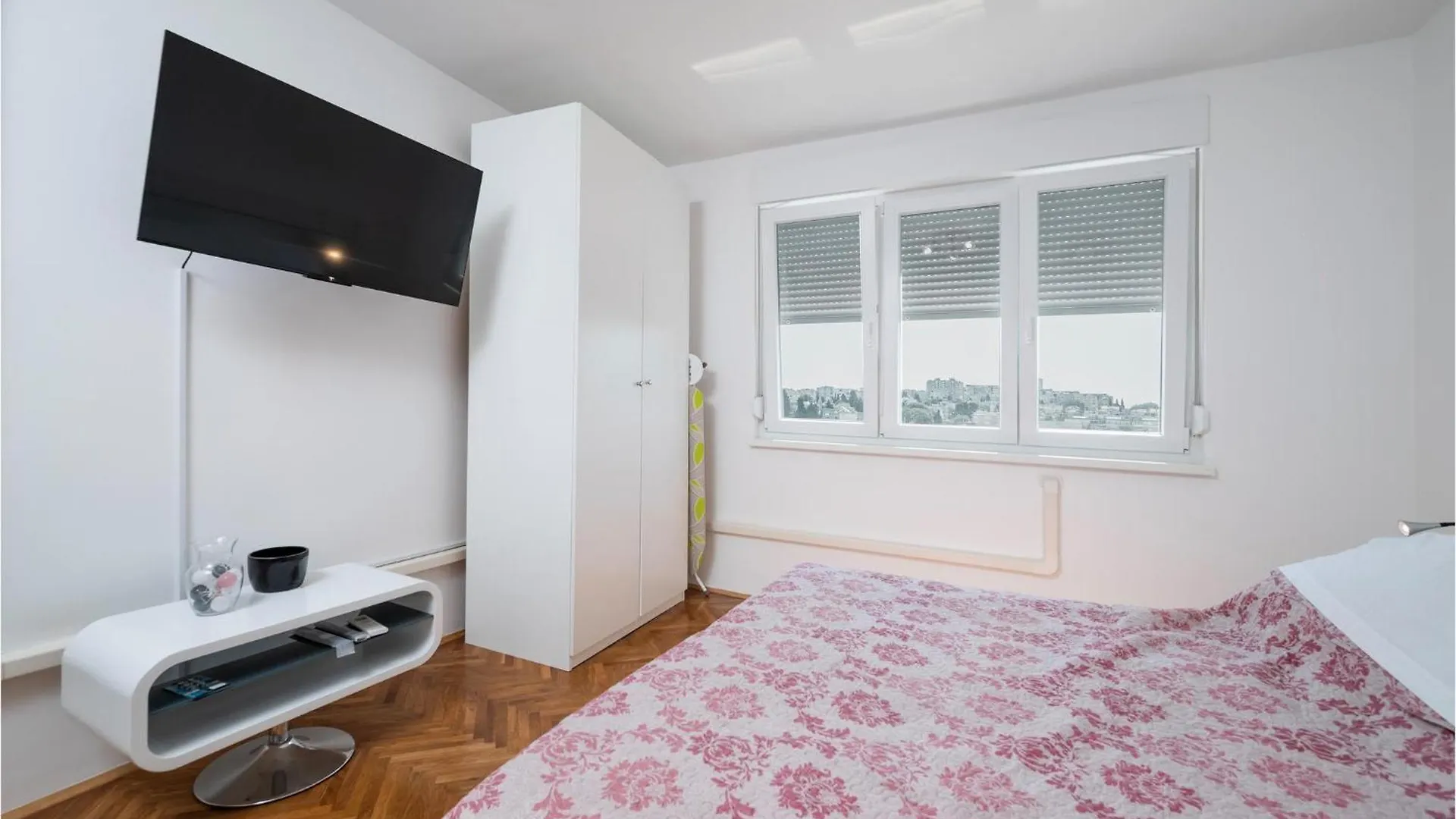 1 Bedroom Lovely Apartment In Pula Croatia
